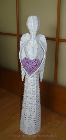 anjel 70 cm biely-fialové srdce